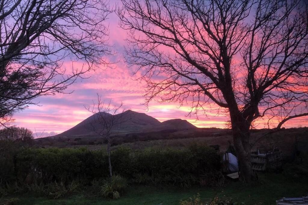 Villa An Nead Beag Only 2 Miles From Louisburgh Extérieur photo
