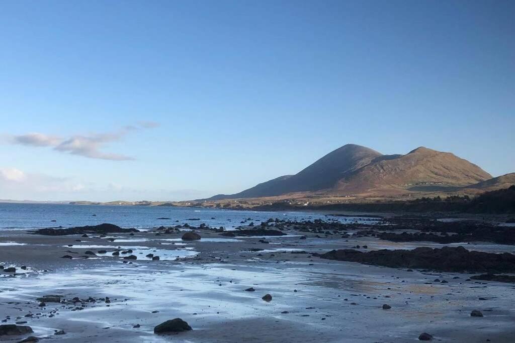 Villa An Nead Beag Only 2 Miles From Louisburgh Extérieur photo